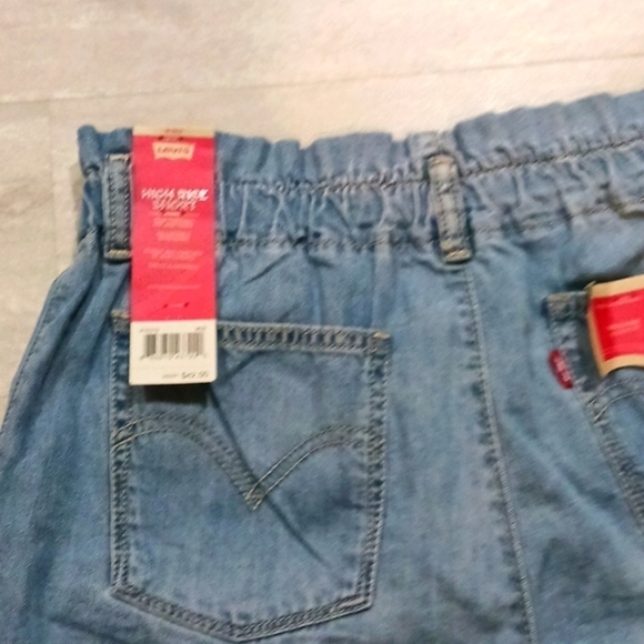 Girl High Rise Blue Denim Shorts Size 16. - Picture 8 of 13